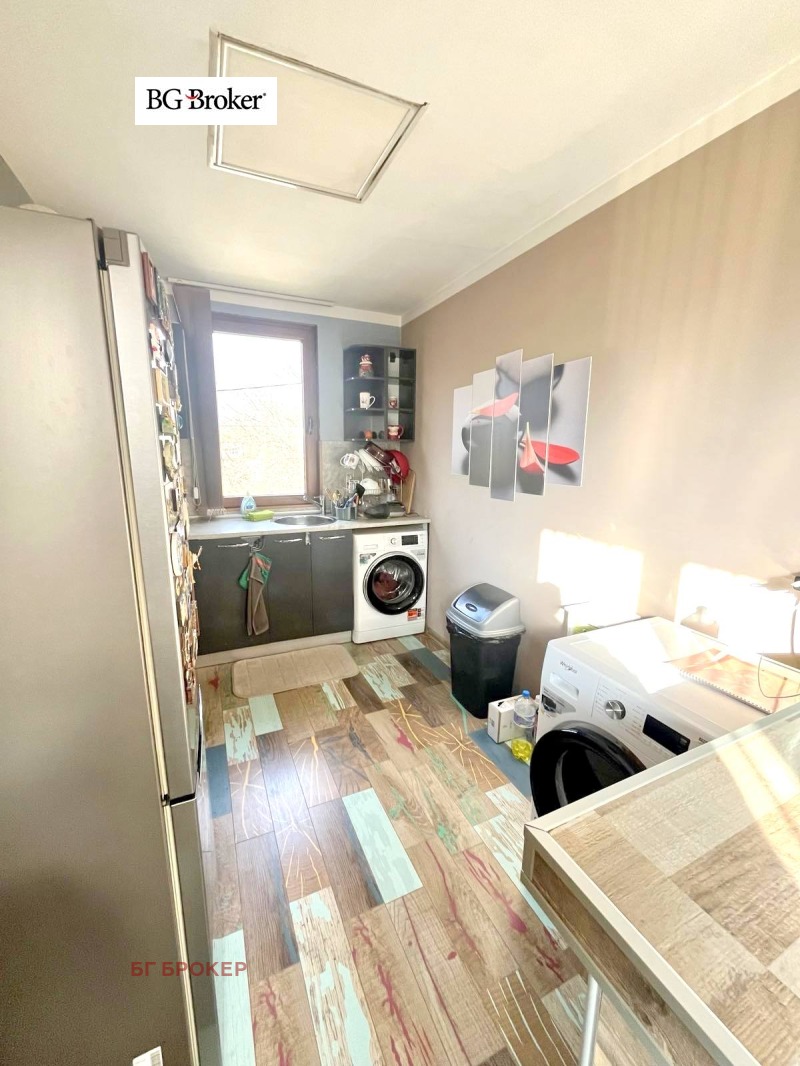 Продава КЪЩА, с. Лесново, област София област, снимка 5 - Къщи - 52692428