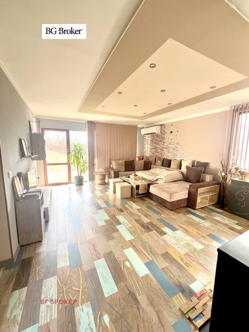 Продава КЪЩА, с. Лесново, област София област, снимка 4 - Къщи - 52692428