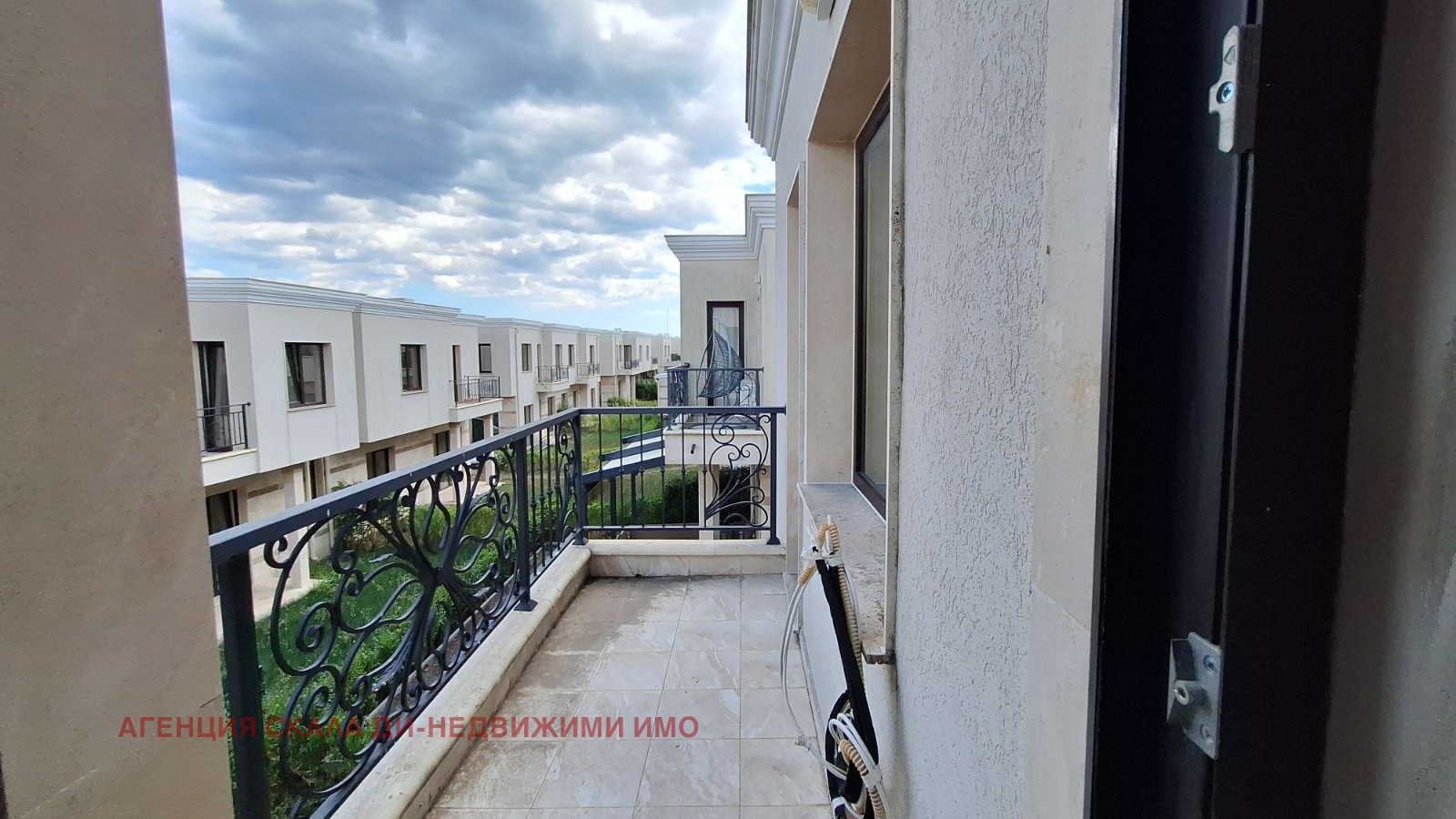 Продава КЪЩА, гр. Бургас, Сарафово, снимка 10 - Къщи - 54407964