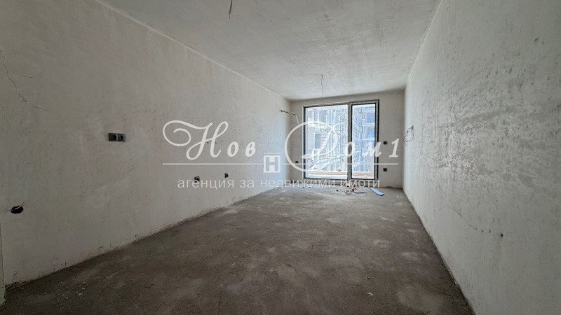 À venda  1 quarto Plovdiv , Mladejki Halm , 78 m² | 52568575