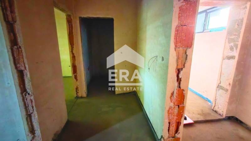 Продава 2-СТАЕН, гр. Търговище, Център, снимка 4 - Апартаменти - 53243484