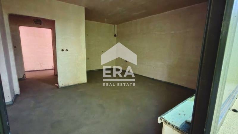 Продава 2-СТАЕН, гр. Търговище, Център, снимка 2 - Апартаменти - 53243484