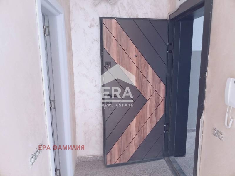 Продава 3-СТАЕН, гр. София, Илинден, снимка 2 - Апартаменти - 52547475