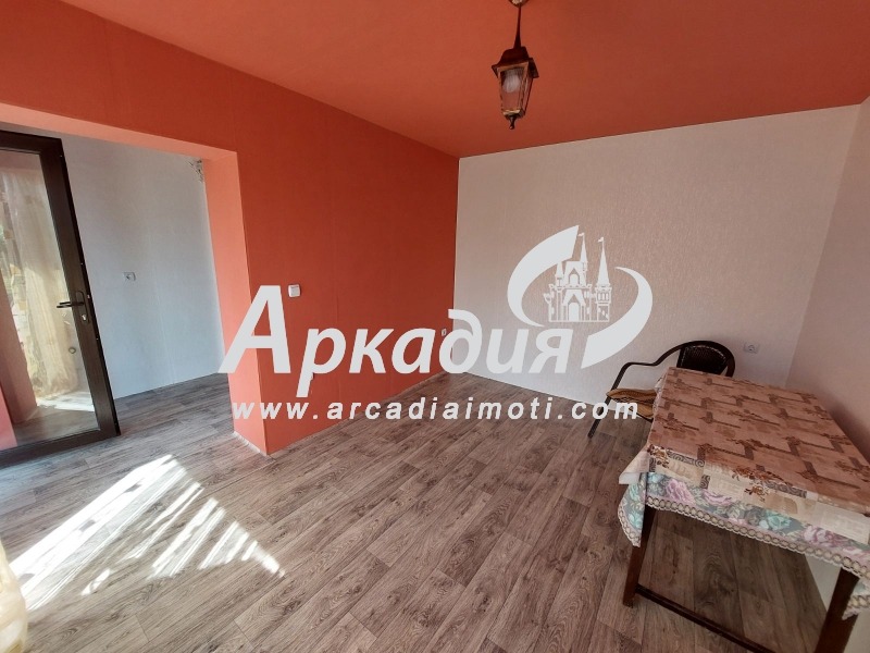 In vendita  Casa regione Plovdiv , Chernichevo , 200 mq | 90556589 - Immagine [10]