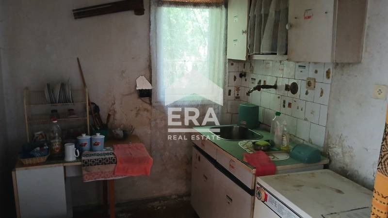 Продава КЪЩА, с. Бракьовци, област София област, снимка 12 - Къщи - 49059798