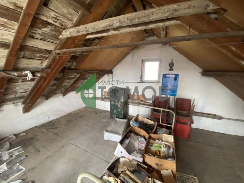 Продава КЪЩА, гр. Шумен, Боян Българанов 1, снимка 6 - Къщи - 52739493