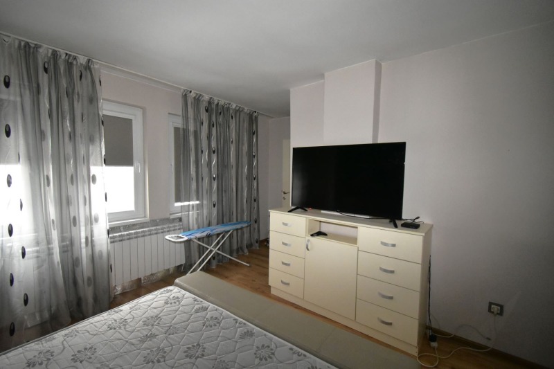 Продава КЪЩА, гр. Перник, Байкушева махала, снимка 6 - Къщи - 53426916