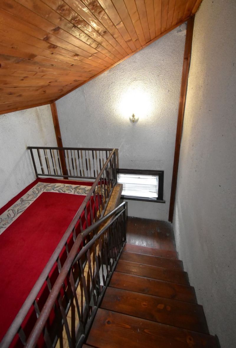 Продава КЪЩА, гр. Перник, Байкушева махала, снимка 9 - Къщи - 53426916