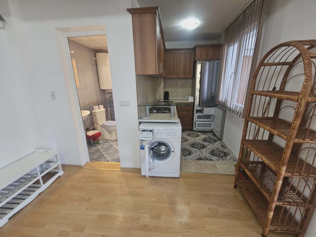 Продава 2-СТАЕН, гр. Кърджали, Център, снимка 3 - Апартаменти - 54696787