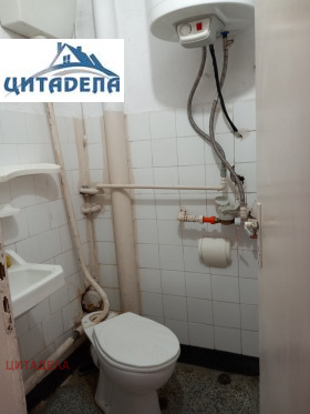 1 soverom Tsentar, Stara Zagora 3
