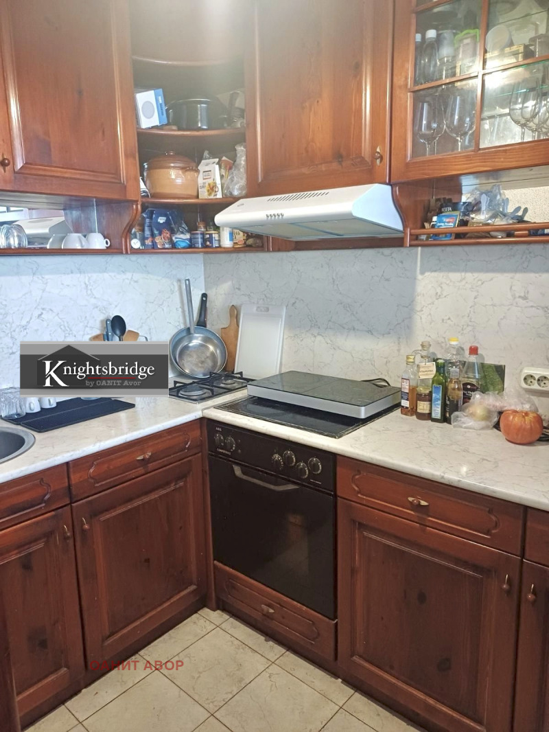 Продава  2-стаен град София , Стрелбище , 50 кв.м | 63518503 - изображение [3]