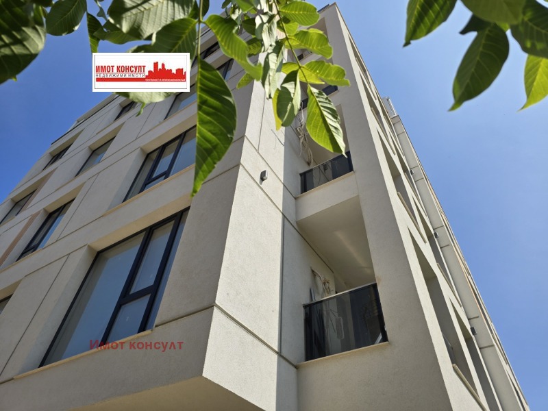 In vendita  1 camera da letto Plovdiv , Vastanicheski , 76 mq | 67291572