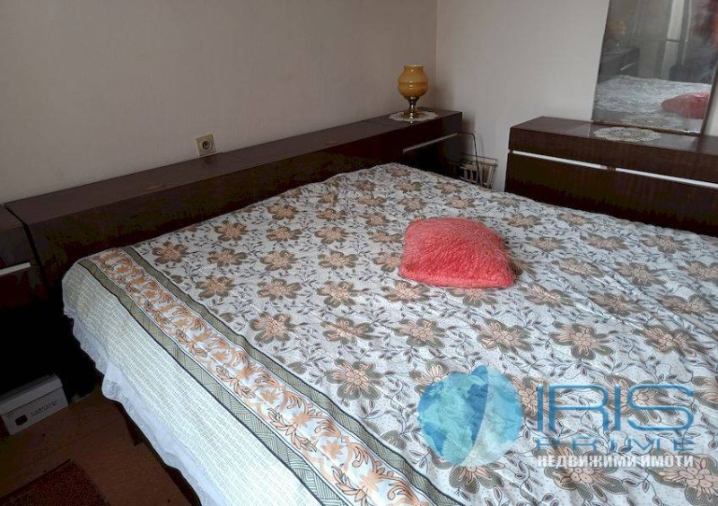 En venta  2 dormitorios Shumen , Jerson , 90 metros cuadrados | 87261481 - imagen [4]