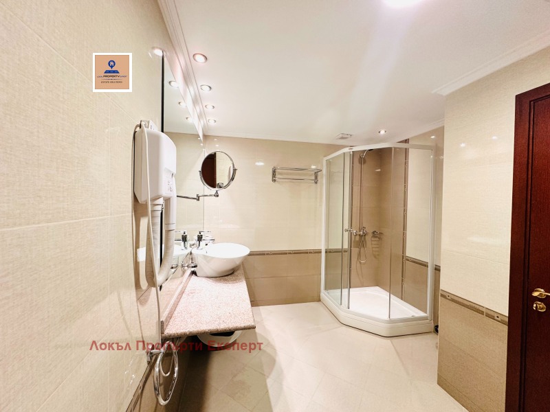 En venta  2 dormitorios región Blagoevgrad , Bansko , 134 metros cuadrados | 33301037 - imagen [15]