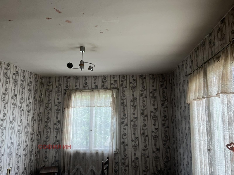 Til salg  3 soveværelser region Kyustendil , Bobov dol , 90 kvm | 26093930