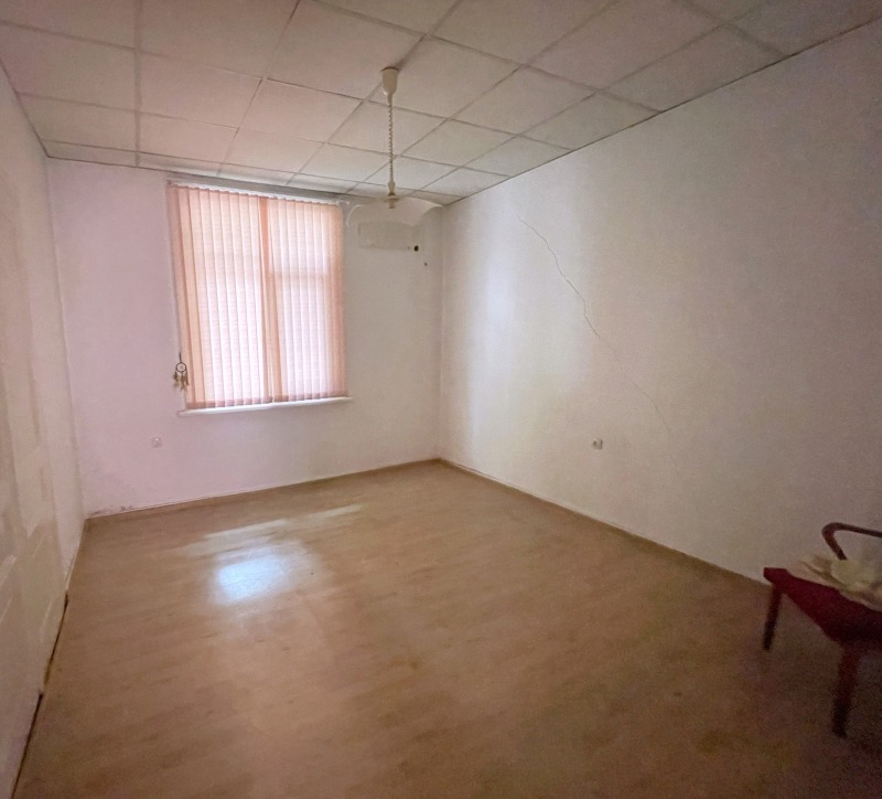 Te koop  Huis verdieping Plovdiv , Tsentar , 130 m² | 30771449 - afbeelding [3]