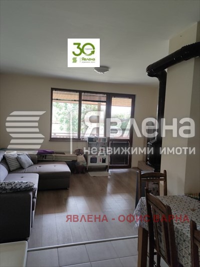 Продава КЪЩА, с. Слънчево, област Варна, снимка 2 - Къщи - 54838995