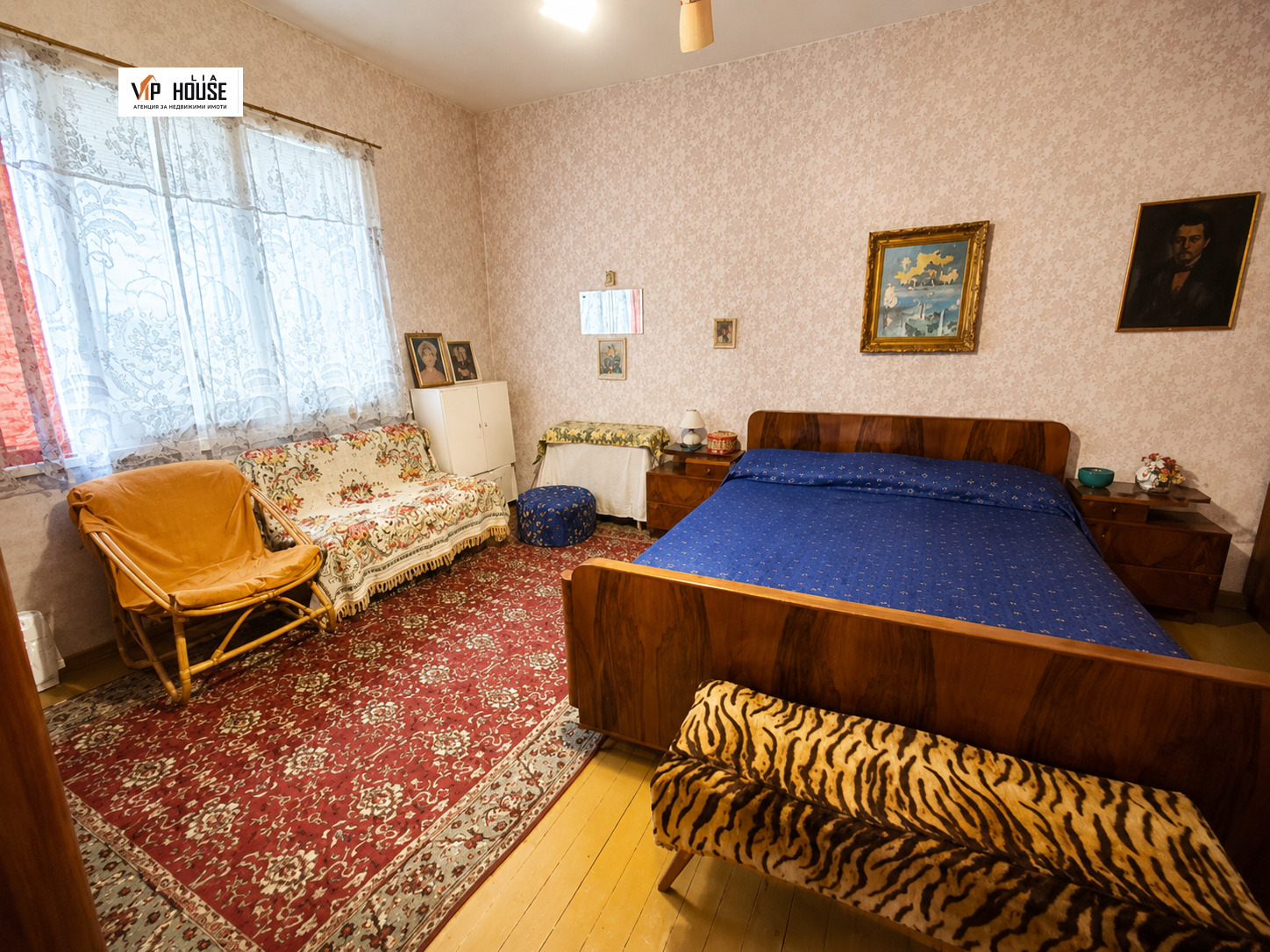 Продава ЕТАЖ ОТ КЪЩА, гр. Пазарджик, Център, снимка 9 - Етаж от къща - 54902028