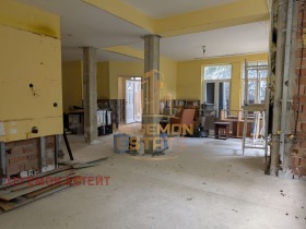 Casa Vinița, Varna