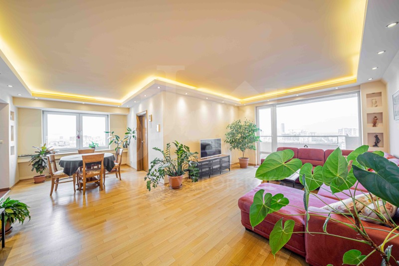 Продава 4-СТАЕН, гр. София, Младост 2, снимка 2 - Апартаменти - 53029516