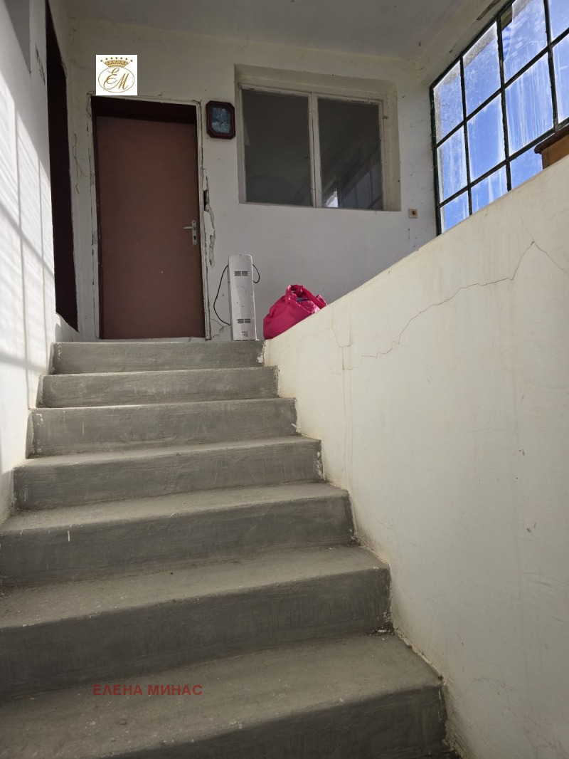 Продава КЪЩА, гр. Шумен, Дивдядово, снимка 4 - Къщи - 53124610