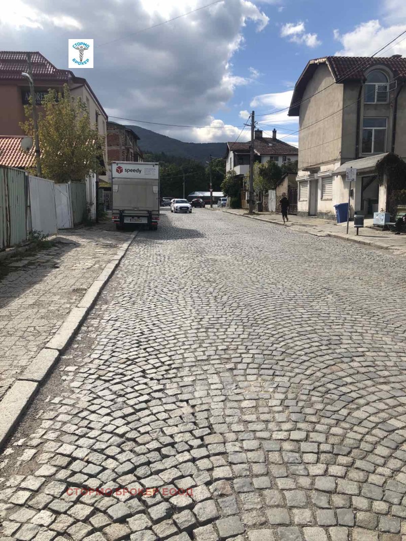 Продава ВИЛА, гр. София, Карпузица, снимка 2 - Вили - 52694413