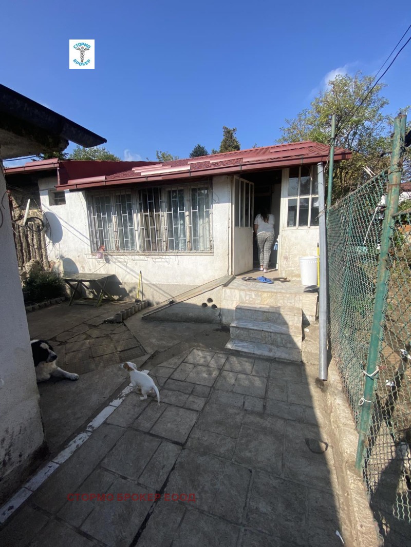 Продава ВИЛА, гр. София, Карпузица, снимка 15 - Вили - 52694413