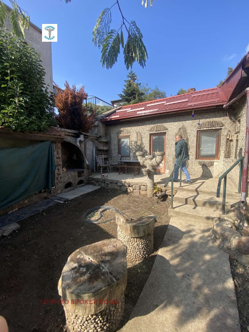 Продава ВИЛА, гр. София, Карпузица, снимка 9 - Вили - 52694413