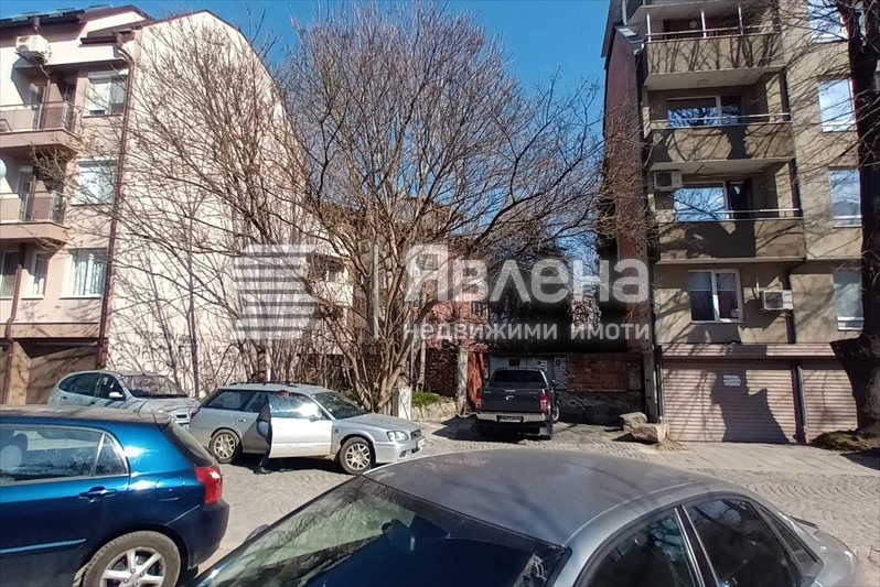 Продава ПАРЦЕЛ, гр. Пловдив, Старият град, снимка 2 - Парцели - 54952229