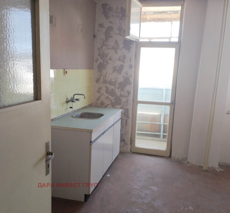 Na prodej  1 ložnice Šumen , Bojan Balgaranov 2 , 65 m2 | 61947925 - obraz [2]