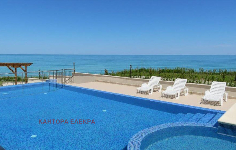 Продава 2-СТАЕН, гр. Бяла, област Варна, снимка 15 - Апартаменти - 53130800