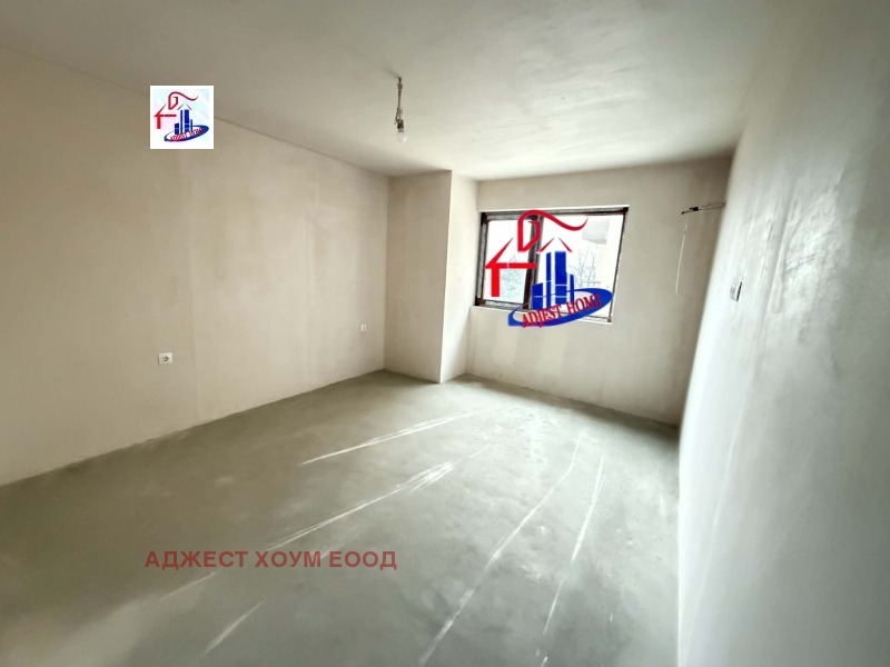 Продава 3-СТАЕН, гр. Шумен, Добруджански, снимка 2 - Апартаменти - 53416573