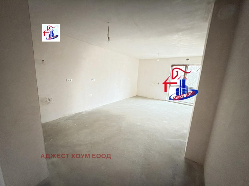 Продава 3-СТАЕН, гр. Шумен, Добруджански, снимка 3 - Апартаменти - 53416573