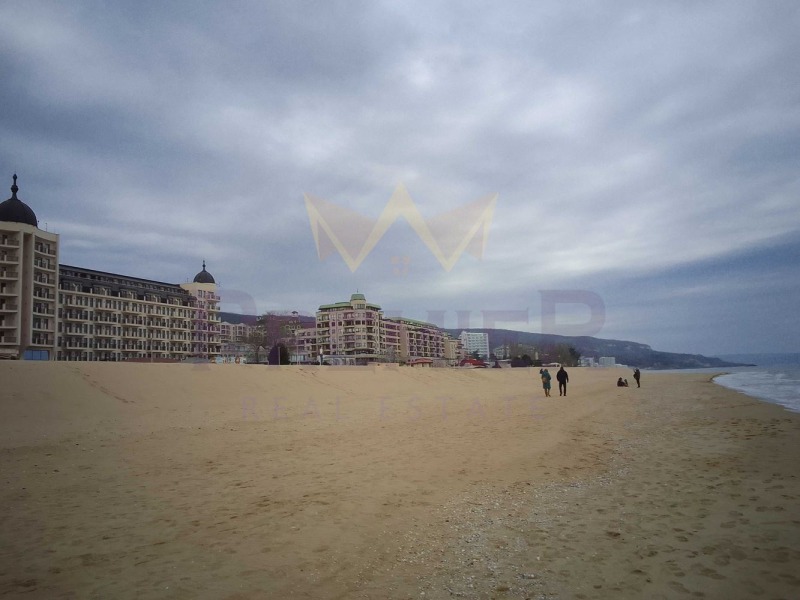 Продава  Мезонет град Варна , к.к. Златни пясъци , 200 кв.м | 24465493 - изображение [17]