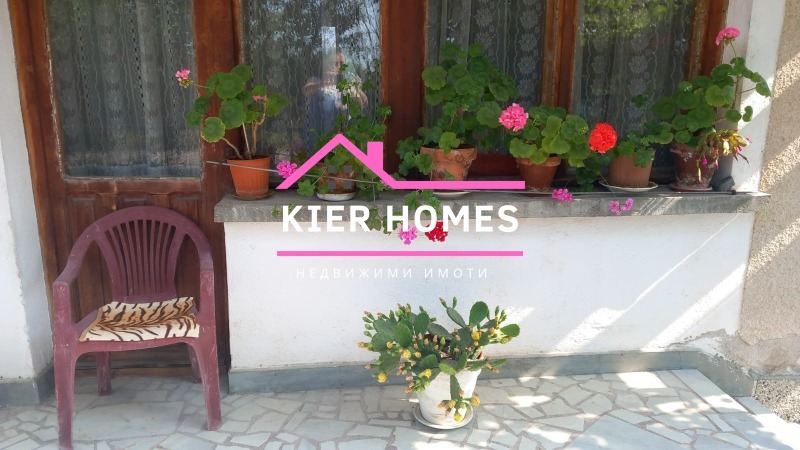 Продава КЪЩА, с. Ястребово, област Стара Загора, снимка 11 - Къщи - 52156434