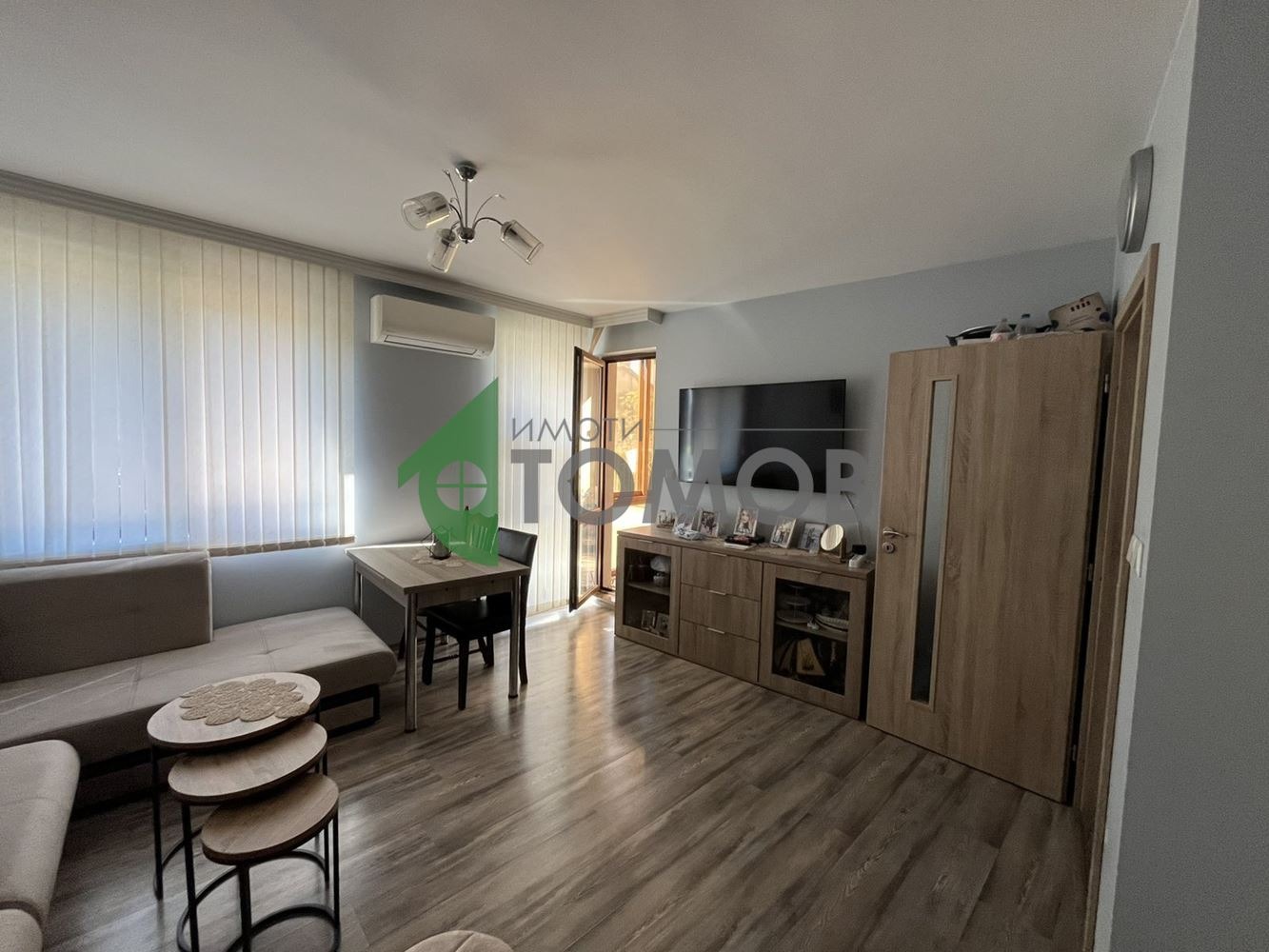 Продава 2-СТАЕН, гр. Шумен, Гривица, снимка 2 - Апартаменти - 48981083