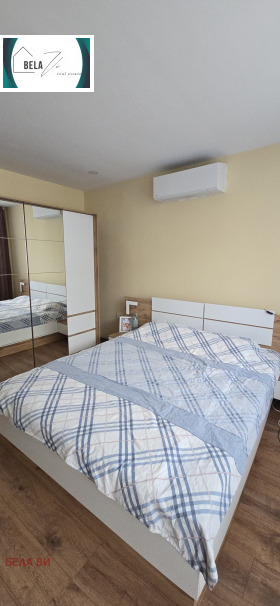 1 quarto Radomir, Região Pernik 7