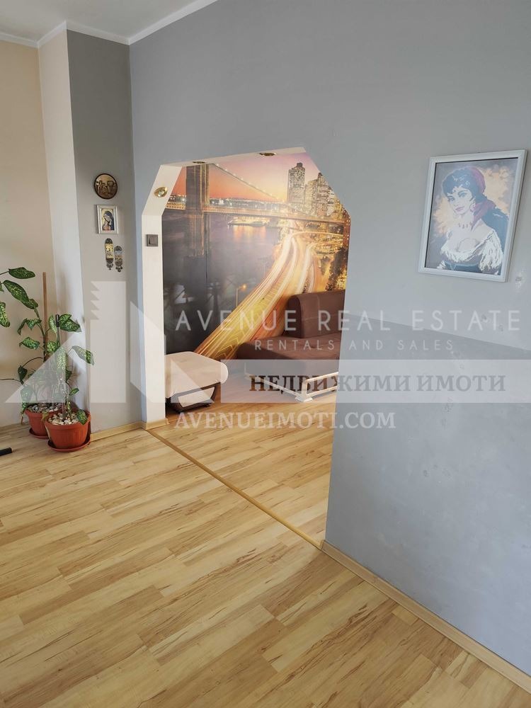 Продава 4-СТАЕН, гр. Пловдив, Изгрев, снимка 2 - Апартаменти - 56323571