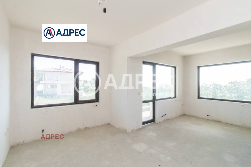 De vânzare  Casa Varna , m-t Boroveț - iug , 349 mp | 90847753 - imagine [16]