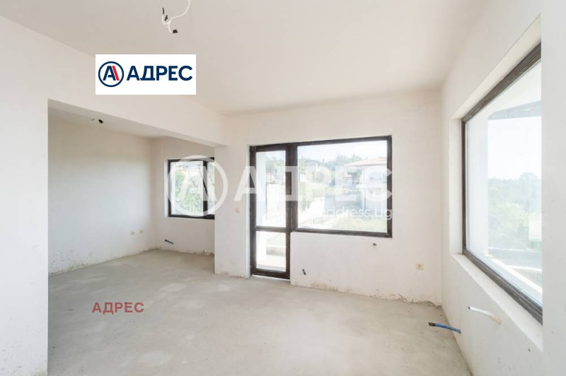 De vânzare  Casa Varna , m-t Boroveț - iug , 349 mp | 90847753 - imagine [13]