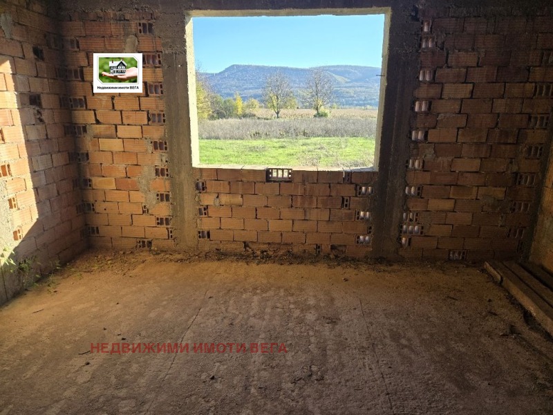 Продава КЪЩА, гр. Горна Оряховица, област Велико Търново, снимка 16 - Къщи - 52605324