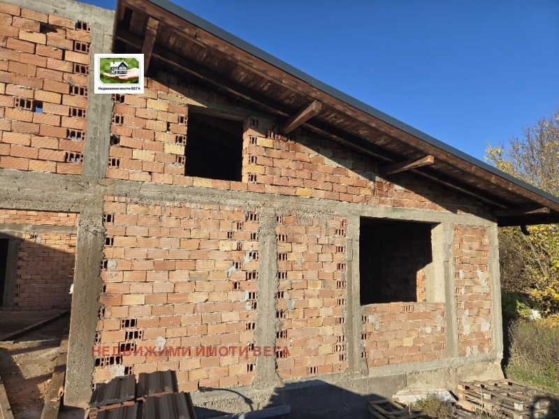 Продава КЪЩА, гр. Горна Оряховица, област Велико Търново, снимка 13 - Къщи - 52605324