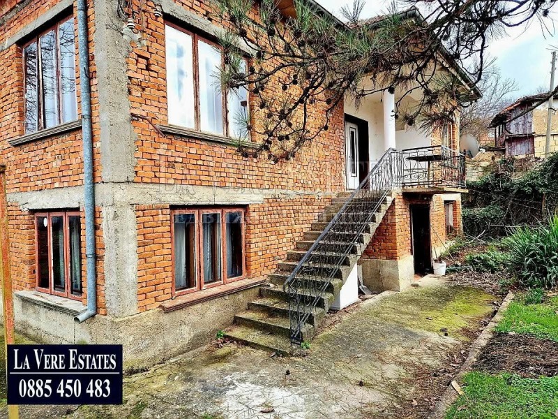 Продава КЪЩА, с. Писанец, област Русе