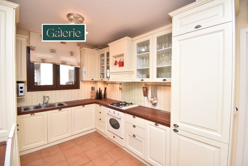 Продава ВИЛА, Извън страната, област Извън страната, снимка 8 - Вили - 53151498