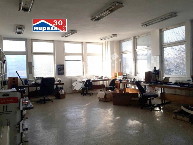 Zu verkaufen  Industriegebäude Weliko Tarnowo , Zentar , 300 qm | 31340695