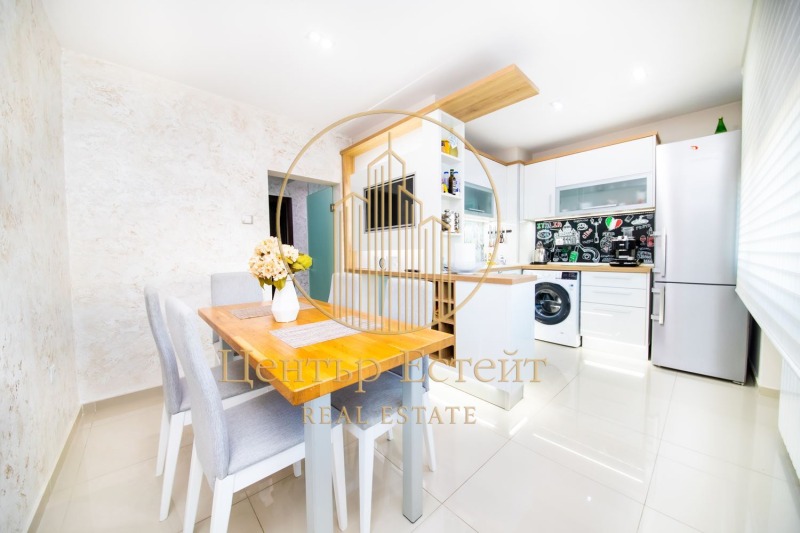 Продава 2-СТАЕН, град Плевен, Широк център • 145555 € • 91496633 — Holmes.bg