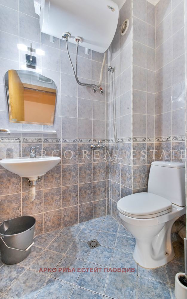 Продава 3-СТАЕН, гр. Пловдив, Център, снимка 15 - Апартаменти - 55471034