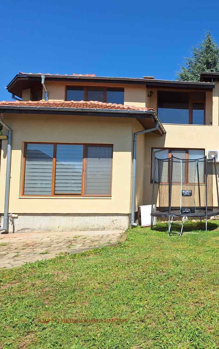 Продава КЪЩА, с. Богомилово, област Стара Загора