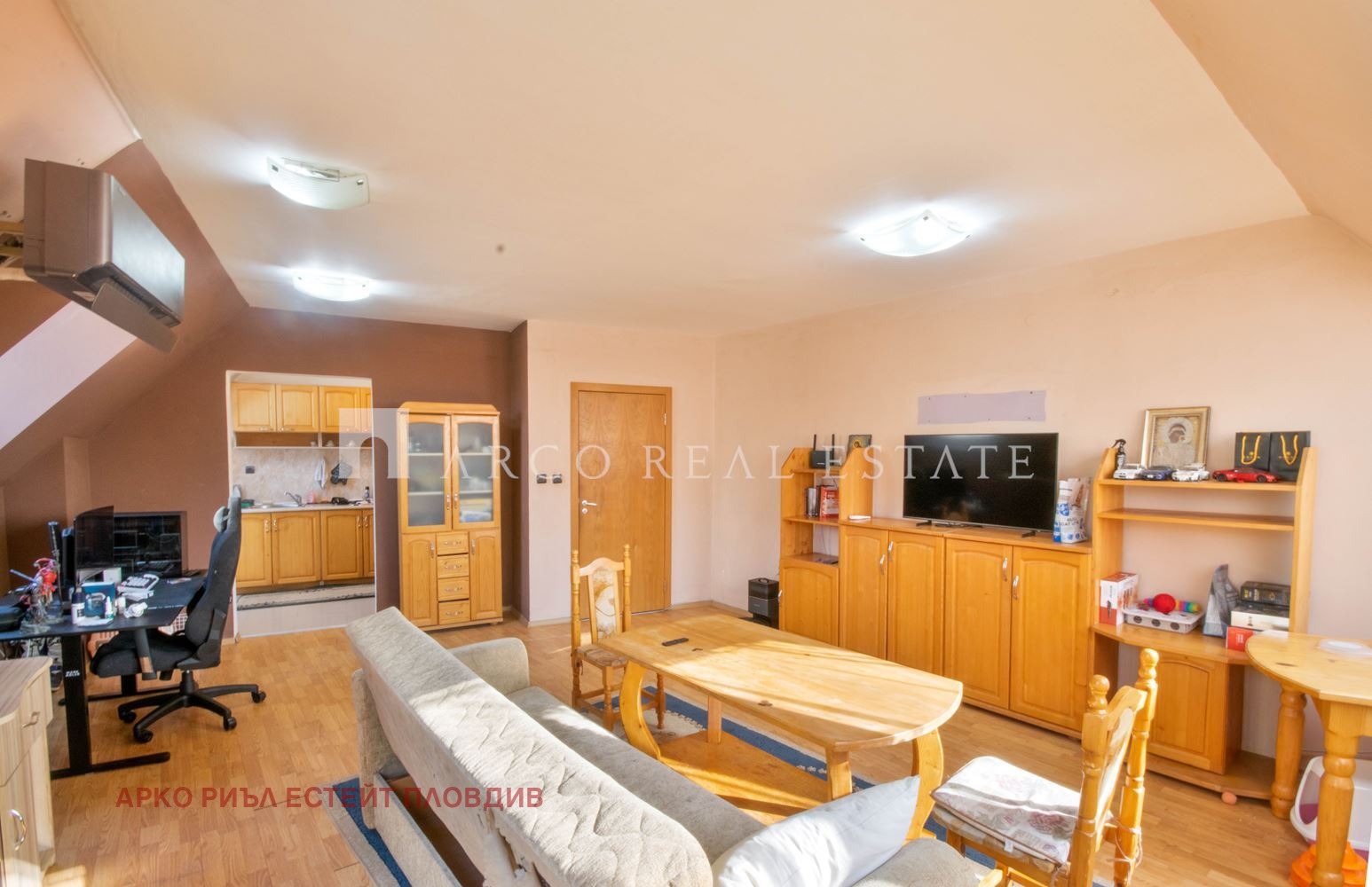 Продава 3-СТАЕН, гр. Пловдив, Център