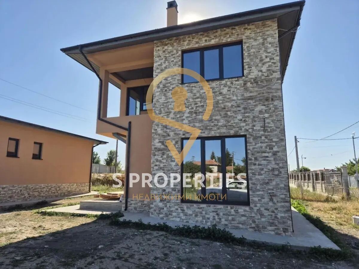 Продава КЪЩА, с. Яребична, област Варна, снимка 2 - Къщи - 55571763